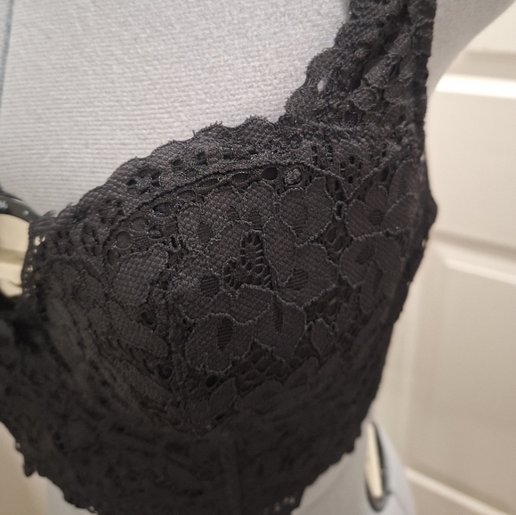Victoria Secret  Black Lace Wide Back Padded Bra Size 36B - Picture 2 of 7